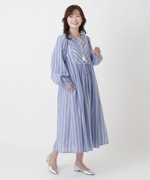one'sterrace(ワンズテラス)の「ボイル前開き カフタンワンピース(ワンピース・レディース・ブルー系その他7/サックスブルー系8・02)」の5枚目の写真