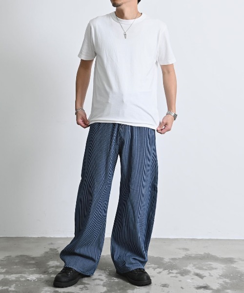 CavariA(キャバリア)の「『CavariA/キャバリア』ヒッコリーワイドパンツ(デニムパンツ・レディース・シルバー/サックスブルー/ブルー/ネイビー・FREE/S/M/L)」の9枚目の写真
