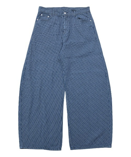 CavariA(キャバリア)の「『CavariA/キャバリア』ヒッコリーワイドパンツ(デニムパンツ・レディース・シルバー/サックスブルー/ブルー/ネイビー・FREE/S/M/L)」の21枚目の写真