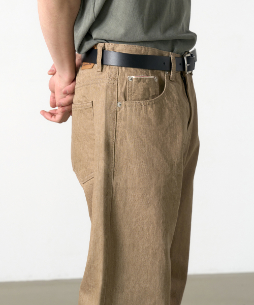 DENMADE(デンメイド)の「DEN0261 Selvedge Wide Fit (Khaki)(デニムパンツ・メンズ・その他・S/M/L/XL)」の5枚目の写真