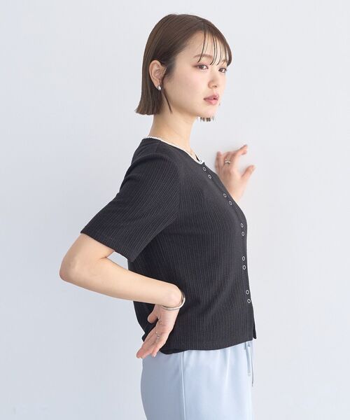 earth music&ecology(アースミュージックアンドエコロジー)の「チェーンリブラメカットソー(Tシャツ/カットソー・レディース・グレー/ブラック/ベージュ/ピンク/ブルー/オフホワイト・FREE)」の7枚目の写真