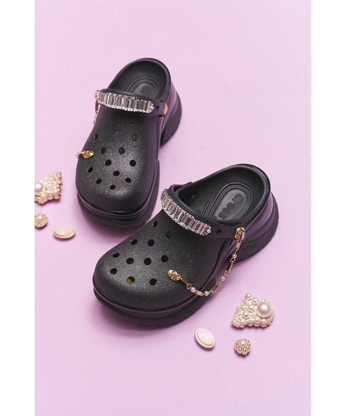 LILY BROWN(リリーブラウン)の「【LILY BROWN×CROCS】Super Bae Wedding Party(サンダル・レディース・ブラック・22/23/24)」の5枚目の写真