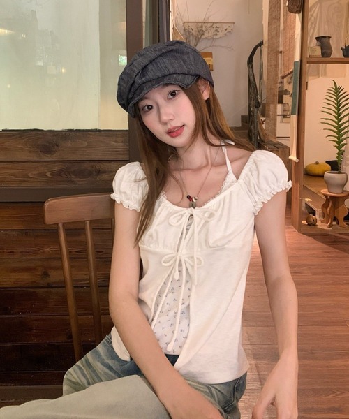 LAC-VERT(ラック・ヴェール)の「フラワーキャミドッキングパフスリーブトップス(Tシャツ/カットソー・レディース・アイボリー/オフホワイト/グレー・FREE)」の9枚目の写真