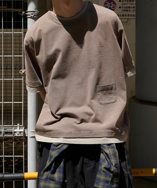 Perushu(ペルーシュ)の「FAKE LAYERED PIGMENT POCKET TSHIRT/フェイクレイヤード ピグメントポケットTシャツ(Tシャツ/カットソー・メンズ・ブラウン/パープル/グレー・MEDIUM/LARGE)」の21枚目の写真