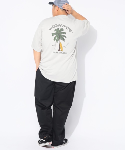 B&T CLUB(ビーティークラブ)の「ヒヤテック Tシャツ 半袖 PALMTREE メンズ 大きいサイズ ヒヤテック バックプリント クルーネック B&T CLUB (ビーアンドティークラブ)(Tシャツ/カットソー・メンズ・ブラック/ライトグレー・X2(4L~5L)/X3(6L~7L)/X1(3L~4L)/X4(8L~9L))」の18枚目の写真