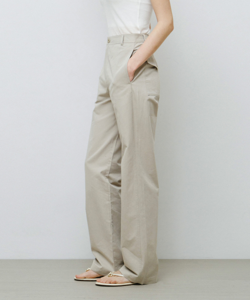 MONGDOL（モンドル）の「ボタンポケットストレートパンツベージュMDPT078BEIGE（その他パンツ・レディース・その他・SMALL/MEDIUM）」の3枚目の写真