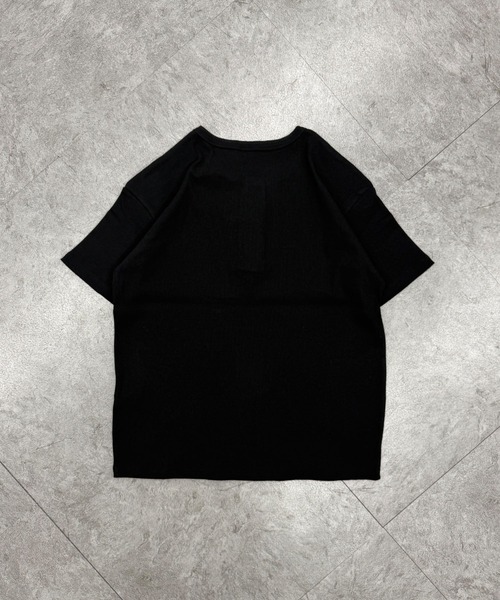 ATMARK(アットマーク)の「《2サイズ展開 / UNISEX 》胸ラインストーン テレコリブ ヘンリーネック半袖Tシャツ(Tシャツ/カットソー・メンズ・ブラック系1/ブラック系2・L/M)」の14枚目の写真