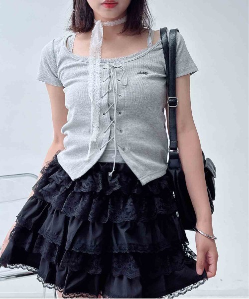 AS KNOW AS plus(アズノゥアズプラス)の「〇レースアップデザイン ドッキング レイヤード風半袖プルオーバー(Tシャツ/カットソー・レディース・ブラック/アイボリー系/杢グレー/サックスブルー系・FREE)」の21枚目の写真