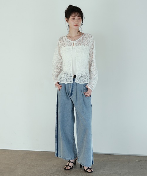 shetila(シェティラ)の「カーディガン感覚で着られる、大人のレースジャケット(カーディガン/ボレロ・レディース・ブラック/アイボリー・M)」の8枚目の写真
