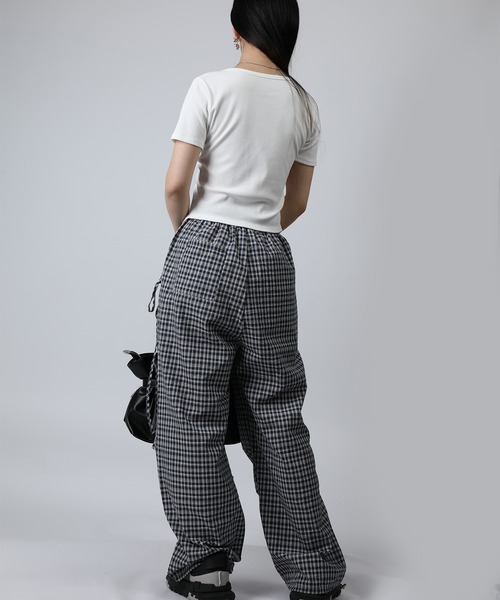 HOOK(フック)の「HOOK for girls リボングラフィック × サイドギャザー コンパクトストリートT (SS)(Tシャツ/カットソー・レディース・グレー/ブラック/ホワイト/ブルー・FREE)」の17枚目の写真