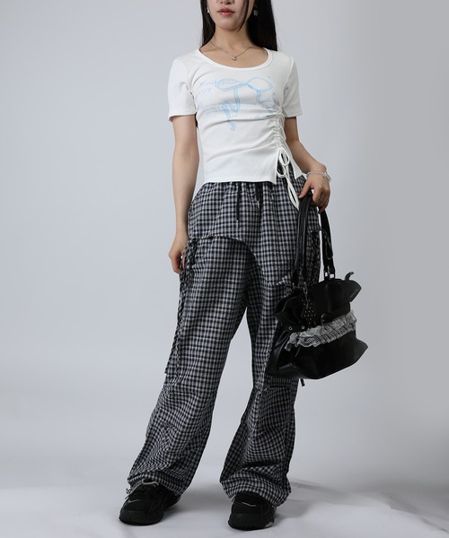 HOOK(フック)の「HOOK for girls リボングラフィック × サイドギャザー コンパクトストリートT (SS)(Tシャツ/カットソー・レディース・グレー/ブラック/ホワイト/ブルー・FREE)」の9枚目の写真