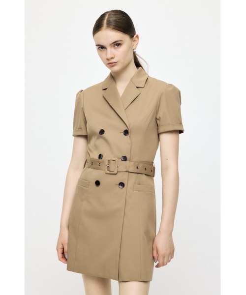 MOUSSY(マウジー)の「DOUBLE BREASTED BLAZER ミニワンピース(ワンピース・レディース・ベージュ/グレー系その他/ブラック系その他・1/2)」の4枚目の写真