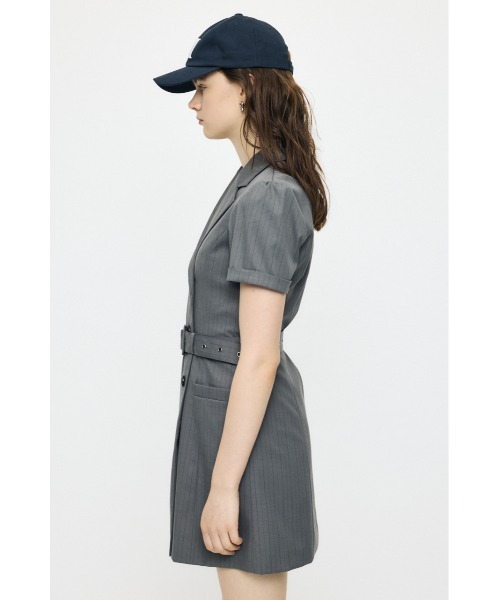 MOUSSY(マウジー)の「DOUBLE BREASTED BLAZER ミニワンピース(ワンピース・レディース・ベージュ/グレー系その他/ブラック系その他・1/2)」の17枚目の写真