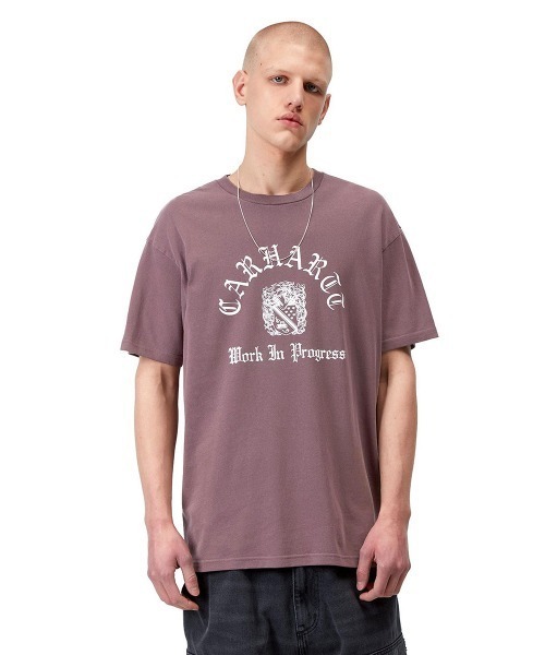 Carhartt WIP（カーハートダブリューアイピー）の「Carhartt WIP S/S COAT OF ARMS T-SHIRT（カーハートワークインプログレス ショートスリーブ コート オブ アームズ Tシャツ）（Tシャツ/カットソー・メンズ・ブラック/グリーン系/ワイン系・X-LARGE/LARGE/MEDIUM/SMALL）」の3枚目の写真