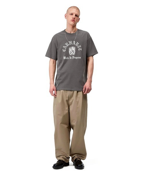 Carhartt WIP(カーハートダブリューアイピー)の「Carhartt WIP S/S COAT OF ARMS T-SHIRT(カーハートワークインプログレス ショートスリーブ コート オブ アームズ Tシャツ)(Tシャツ/カットソー・メンズ・ブラック/グリーン系/ワイン系・X-LARGE/LARGE/MEDIUM/SMALL)」の7枚目の写真