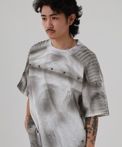 FUNALIVE（ファンアライブ）の「ABETTOR アンティークスタッヅ肩パイピングデザインブラスト加工BIG-SS/T 半袖（Tシャツ/カットソー・メンズ・ブラック/ホワイト・FREE）」の20枚目の写真