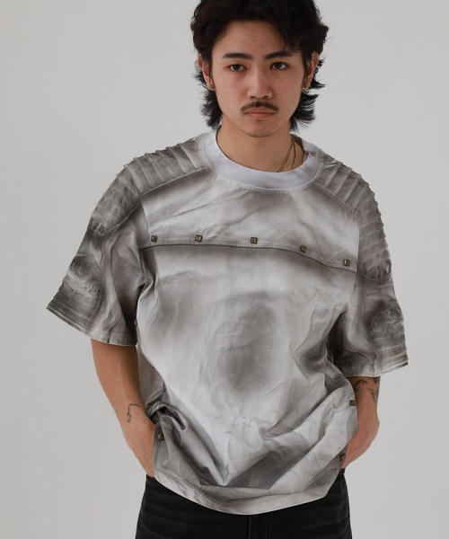 FUNALIVE（ファンアライブ）の「ABETTOR アンティークスタッヅ肩パイピングデザインブラスト加工BIG-SS/T 半袖（Tシャツ/カットソー・メンズ・ブラック/ホワイト・FREE）」の19枚目の写真
