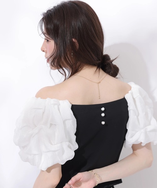 Rirandture(リランドチュール)の「フワフワスリーブカットトップス(Tシャツ/カットソー・レディース・ライトイエロー/オフホワイト/ブラック系その他2・2)」の5枚目の写真