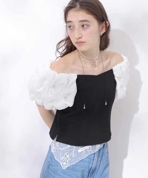 Rirandture(リランドチュール)の「フワフワスリーブカットトップス(Tシャツ/カットソー・レディース・ライトイエロー/オフホワイト/ブラック系その他2・2)」の11枚目の写真