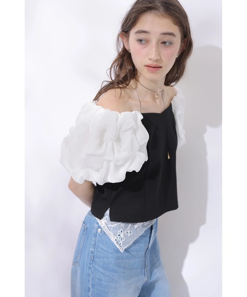 Rirandture(リランドチュール)の「フワフワスリーブカットトップス(Tシャツ/カットソー・レディース・ライトイエロー/オフホワイト/ブラック系その他2・2)」の13枚目の写真