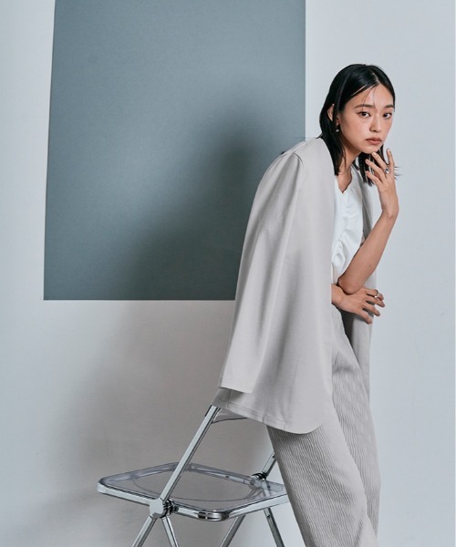 W:Huku(フーク)の「ノーカラー オバーシルエット ジャケット(ノーカラージャケット・レディース・チャコール/ライトグレー・FREE)」の9枚目の写真