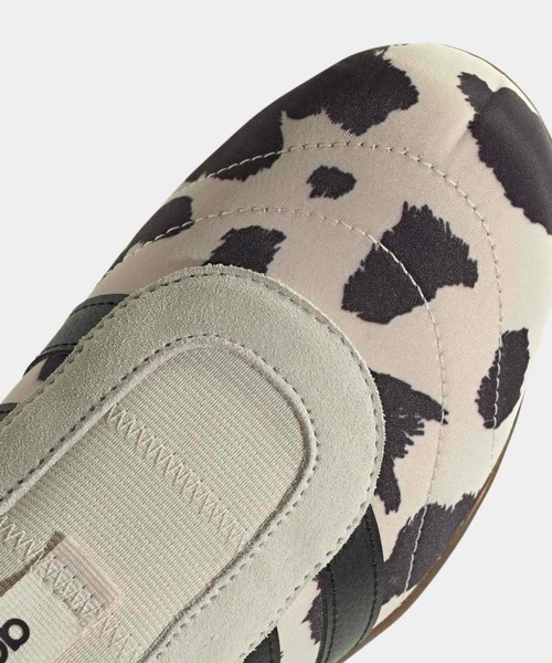 adidas(アディダス)の「グランドコート ロー スリッポン / GRAND COURT LO SLIP-ON / アディダス adidas(スニーカー・レディース・ホワイト・23.5cm/23.0cm/22.5cm/28.0cm/27.5cm/27.0cm/26.5cm/26.0cm/25.5cm/25.0cm/24.5cm/24.0cm/22.0cm)」の8枚目の写真