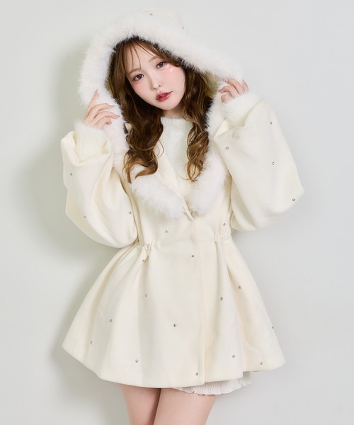 one after another NICE CLAUP(ワンアフターアナザーナイスクラップ)の「【リバイバル】ビジュー付き女の子コート(その他アウター・レディース・オフホワイト/チャコールグレー/グレー/ベビーピンク・FREE)」の22枚目の写真