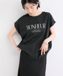 ロゴプリントTシャツ