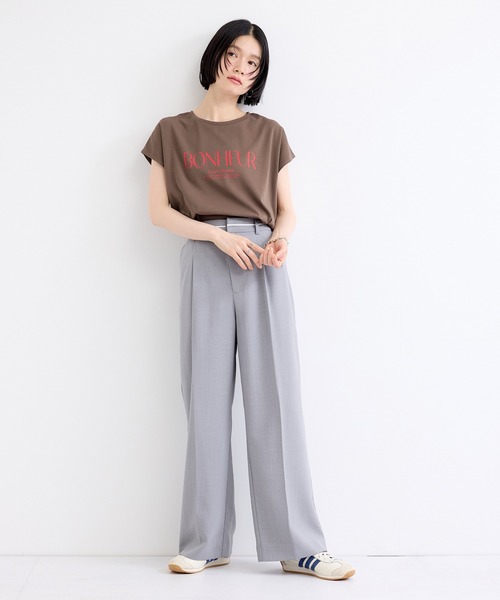 le cercle ADAM ET ROPE'(ルセルクルアダムエロペ)の「ロゴプリントTシャツ(Tシャツ/カットソー・レディース・ブラウン/ホワイト/ブラック・FREE)」の9枚目の写真
