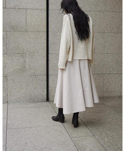 YLEVE(イレーヴ)の「YLEVE / RECYCLE POLYESTER SKIRT(スカート・レディース・ベージュ/ネイビー・2/0/1)」の13枚目の写真