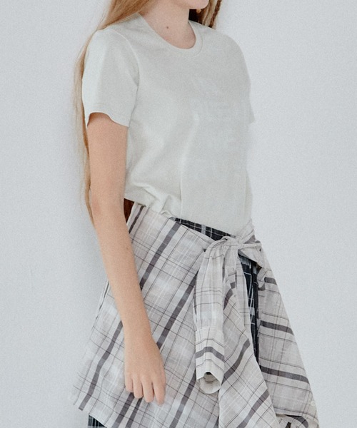 LE CIEL BLEU（ルシェルブルー）の「インブルーウィートラストTシャツ / In Bleu We Trust T-Shirt（Tシャツ/カットソー・レディース・オフホワイト/チャコールグレー・36/38）」の5枚目の写真
