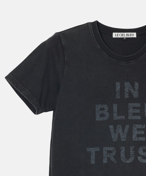 LE CIEL BLEU（ルシェルブルー）の「インブルーウィートラストTシャツ / In Bleu We Trust T-Shirt（Tシャツ/カットソー・レディース・オフホワイト/チャコールグレー・36/38）」の19枚目の写真