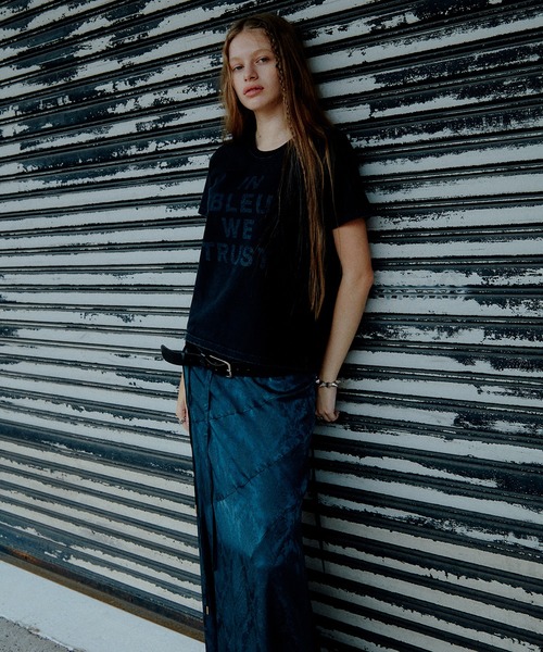 LE CIEL BLEU（ルシェルブルー）の「インブルーウィートラストTシャツ / In Bleu We Trust T-Shirt（Tシャツ/カットソー・レディース・オフホワイト/チャコールグレー・36/38）」の12枚目の写真