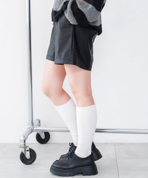 WEGO(ウィゴー)の「WEGO/【26年秋冬新作】PUショートパンツ(その他パンツ・レディース・ブラック・MEDIUM/SMALL)」の9枚目の写真