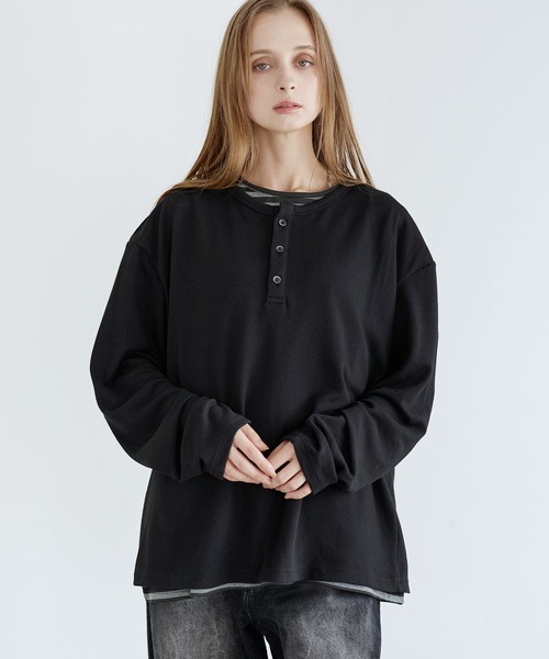 LILL(リル)の「フェイクレイヤードルーズシルエットボーダーヘンリーネックロングカットソー(Tシャツ/カットソー・メンズ・ブラック系1/グレー系1・XL/S/L/M)」の15枚目の写真