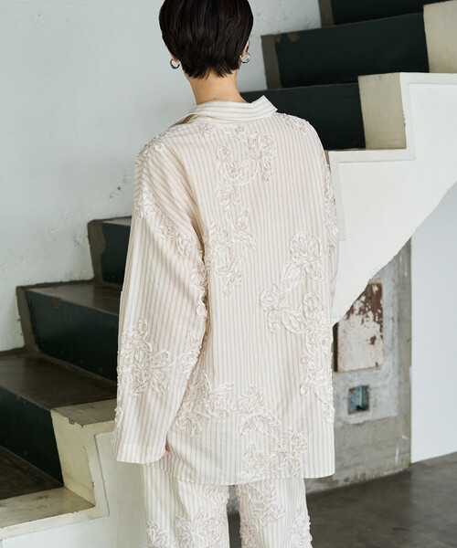 FREAK'S STORE(フリークスストア)の「限定展開 ストライプ コード 刺繍 ビックシャツ(シャツ/ブラウス・レディース・ナチュラル/サックスブルー・フリ-)」の8枚目の写真