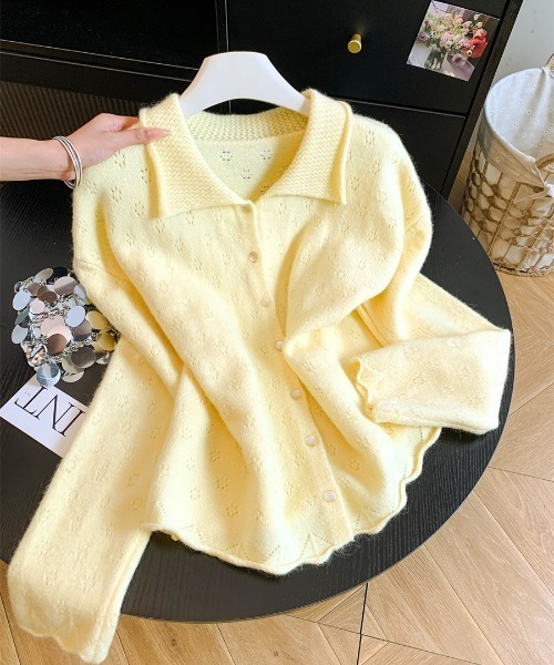 AMAJI(アマジ)の「ビッグカラー クロシェ編み ニットカーディガン(カーディガン/ボレロ・レディース・グレー/ライトピンク/イエロー/ホワイト・FREE)」の3枚目の写真