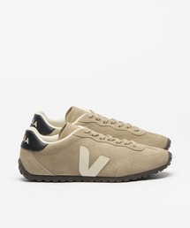 VEJA / “GT” スニーカー