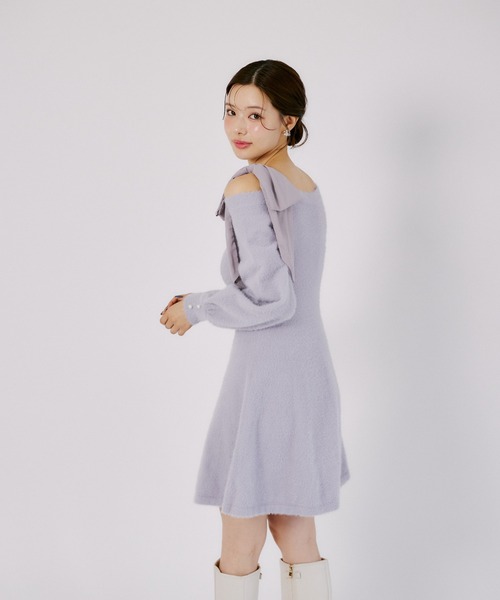 tocco closet（トッコ　クローゼット）の「袖口パール付き肩リボンワンショルシャギーニットワンピース（ワンピース・レディース・ブルー/ピンクベージュ・M）」の6枚目の写真