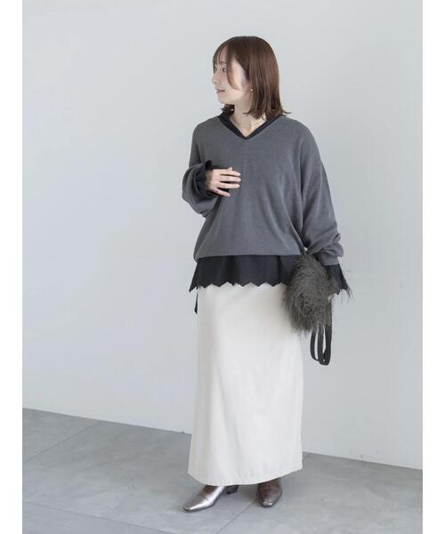 Te chichi(テチチ)の「【帯電防止/マシンウォッシャブル】Vネックプルオーバー(ニット/セーター・レディース・トップグレー/ベージュ系その他/レッド・F)」の15枚目の写真