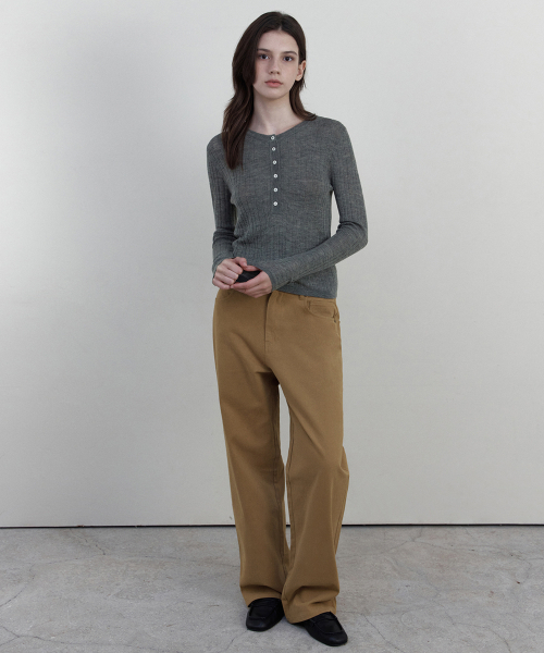 WEDNESDAYOASISFORWOMEN（ウェンズデー オアシス フォー ウーマン）の「ヴェロ リブヘンリーネックニット_GRAY(WCB6KN115)（ニット/セーター・レディース・ダークグレー・FREE）」の3枚目の写真