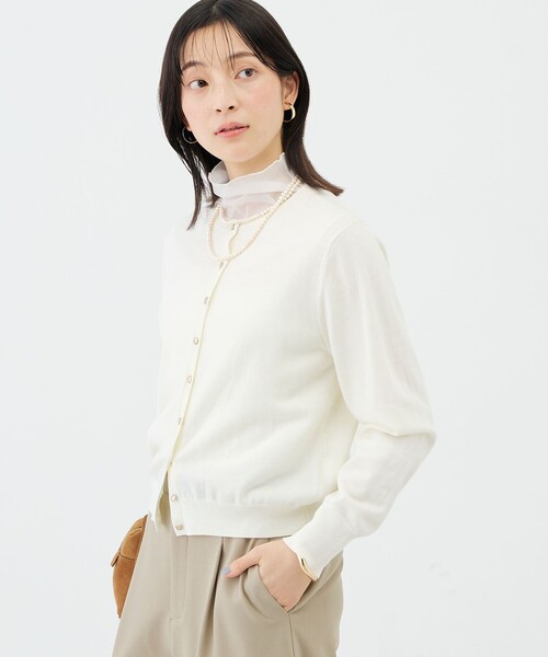 NOLLEY’S Sophi(ノーリーズソフィ)の「《抗ピンリング/手洗い可能》ウール100クルーネックカーディガン(カーディガン/ボレロ・レディース・ミント/ダークネイビー/ライトパープル/オフホワイト・38/36)」の1枚目の写真