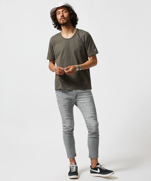 Champion(チャンピオン)の「Champion×nano・universe/チャンピオン別注 UネックTee(Tシャツ/カットソー・メンズ・ネイビー/トップグレー/ホワイト/カーキ/ブラック・SMALL/LARGE/X-LARGE/MEDIUM)」の16枚目の写真