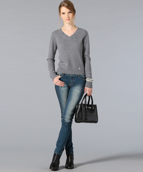 LOVELESS(ラブレス)の「【LOVELESS】WOMENS カシミヤVネックニット(ニット/セーター・レディース・グレー/ブラック/ピンク・34/36)」の14枚目の写真