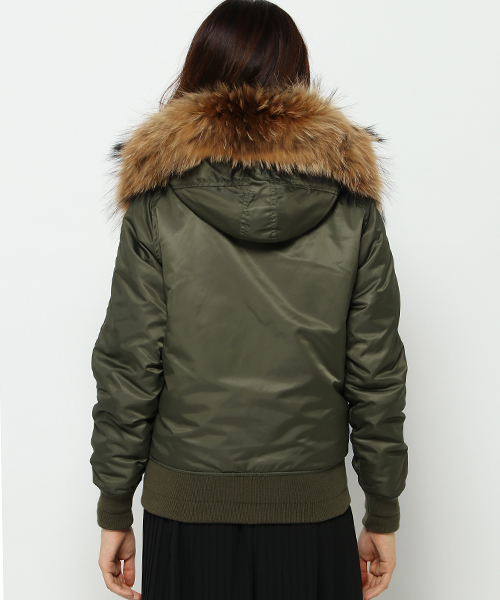VENCEEXCHANGE（ヴァンスエクスチェンジ）の「Ｎ２-Ｂジャケット（ミリタリージャケット・レディース・ブラック/オリーブ・LARGE/MEDIUM）」の5枚目の写真