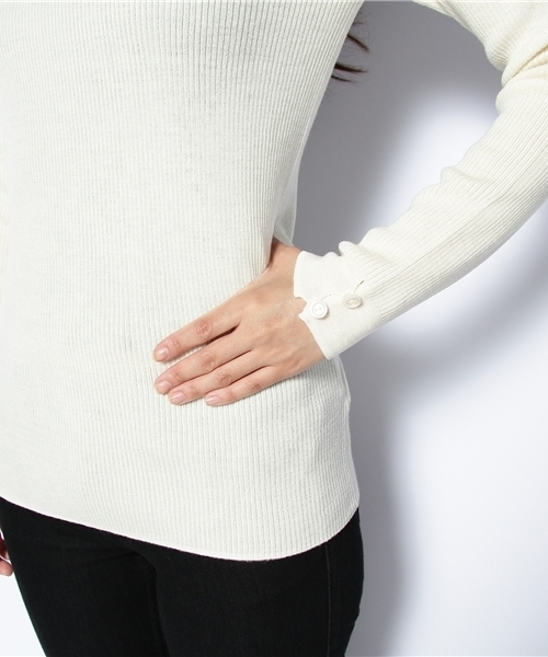 BEAMS LIGHTS Women's（ビームスライツ ウィメンズ）の「BEAMS LIGHTS / リブタートルネック プルオーバー（ニット/セーター・レディース・オフホワイト/グレー/ブラック・ONE SIZE）」の7枚目の写真