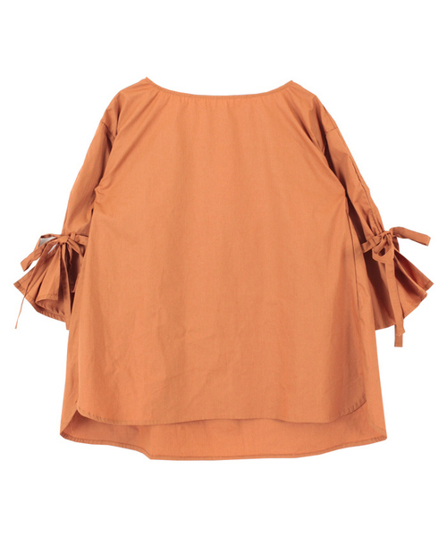 titivate（ティティベイト）の「ﾌﾞﾛｰﾄﾞﾘﾎﾞﾝﾌﾚｱｽﾘｰﾌﾞﾌﾞﾗｳｽ（シャツ/ブラウス・レディース・ブラック/ホワイト/キャメル/レッド・M）」の5枚目の写真