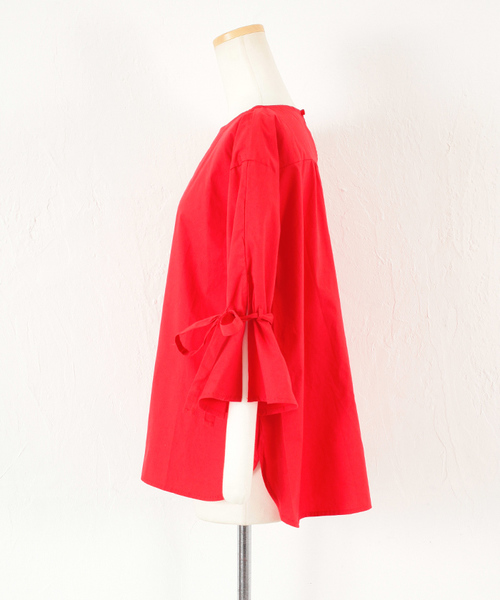 titivate（ティティベイト）の「ﾌﾞﾛｰﾄﾞﾘﾎﾞﾝﾌﾚｱｽﾘｰﾌﾞﾌﾞﾗｳｽ（シャツ/ブラウス・レディース・ブラック/ホワイト/キャメル/レッド・M）」の11枚目の写真