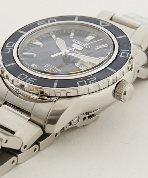 SEIKO(セイコー)の「SEIKO セイコー SEIKO5 自動巻き メタルバンド SNZH53K 155K 157K(アナログ腕時計・メンズ・ブラック×シルバー/ブラック×ゴールド/シルバー×ブルー・FREE)」の10枚目の写真