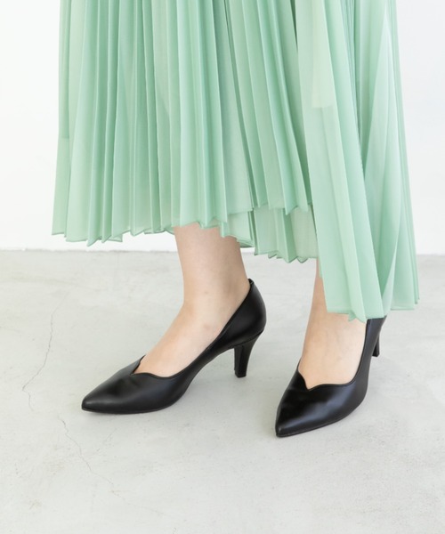 Launa lea(ラウナレア)の「【21.5cm~26cm】RainyDay Vカットパンプス(R9016)(レインシューズ・レディース・ライトベージュ/ブラック/グレイッシュベージュ/ブラック系その他・22.0cm/22.5cm/23.0cm/23.5cm/24.0cm/24.5cm/25.0cm/25.5cm/26.0cm/21.5cm)」の9枚目の写真